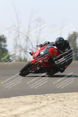 media/Sep-20-2025-TrackDaz (Sat) [[27f0cde673]]/B Group/1120am (Turn 2)/